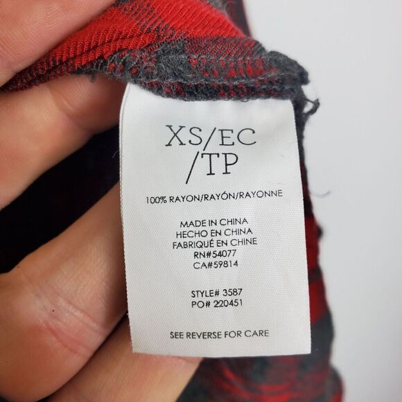 Cabi Cunningham Shirt WOmens XS Gray Red Peplum Hidden Button Down Cabincore - Picture 6 of 9